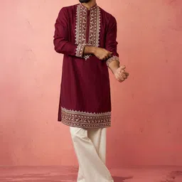 VASTRAMAY Men Ethnic Motifs Embroidered Kurta with Trousers-image-31