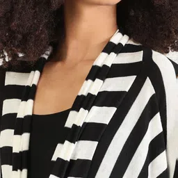 SHOWOFFFF Women Striped Shrug image 5