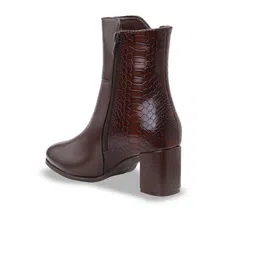 Bxxy Women Crocodile Textured Zipper Ankle Boots image 4