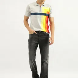 United Colors of Benetton Men Regular Fit Mid-Rise Mildly Distressed Heavy Fade Jeans image 4