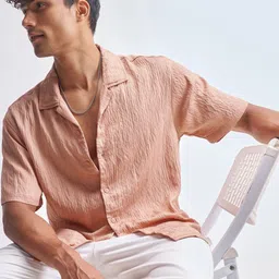 HIGHLANDER Men Relaxed Fit Textured Cuban Collar Casual Shirt-picture-36