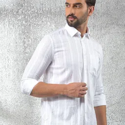 Crimsoune Club Slim Fit Spread Collar Pure Cotton Opaque Shirt image 4