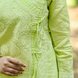 CHIKIRPOLO Women Ethnic Motifs Embroidered Pure Cotton Chikankari Angrakha A-Line Kurti image 2