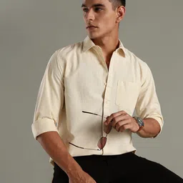 Guns & Sons Men Classic Fit Solid Spread Collar Cotton Casual Shirt-picture-17