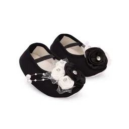 BAESD Girls Cotton Booties image 1