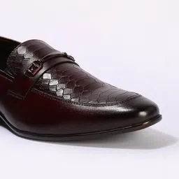 Lee Cooper Men Leather Formal Loafers image 4