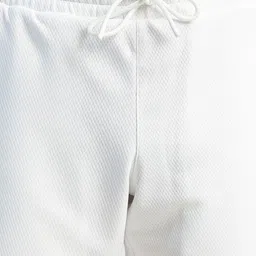 Reebok Men Mid Rise Knee Length Regular Shorts image 2