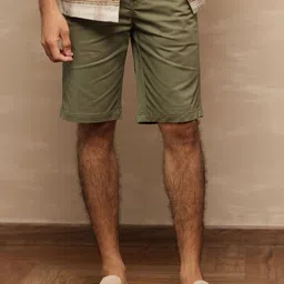 Uncluttered Closet Men High-Rise Cotton Regular Fit Chino Shorts-picture-11