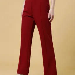 SZN Women Pack Of 3 Relaxed High-Rise Trousers image 3