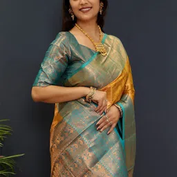 VILLAGIUS Woven Design Zari Kanjeevaram Saree image 3