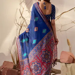 AWRIYA Ethnic Motifs Pure Georgette Saree image 2