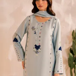 KALINI Women Chanderi Silk Kurta & Trousers With Dupatta image 4