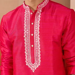 VASTRAMAY Geometric Yoke Design Mandarin Collar Thread Work Straight Kurta image 2