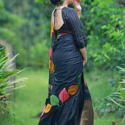 ABC ANY BUDY CLEAN Floral Silk Blend Banarasi Saree image 4