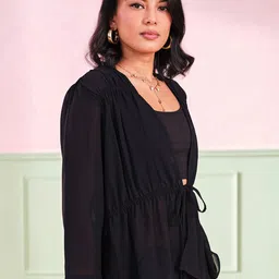 AND V-Neck Tie-Up Shrug image 3