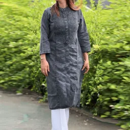 SK Creation Women Mandarin Collar Denim Straight Kurti-image-4