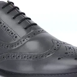 louis stitch Grey Wingtip Style Brogue Formal Shoes for Men - UK 8 Brogues For Men image 4