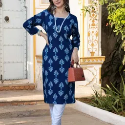 Wawlooks Women Ethnic Motifs Printed Sequinned Kurta image 4
