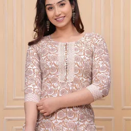 Ethnic Lady Women Cotton Kurtas-picture-32