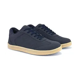 glitchez Men Sneakers image 4