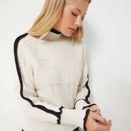 Happiness istanbul Women Cable Knit Pullover image 5