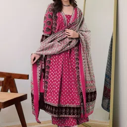 GoSriKi Printed V-Neck Anarkali Kurta With Palazzos & Dupatta image 5