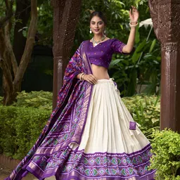 LOOKNBOOK ART Printed Tussar Silk Semi-Stitched Lehenga & Unstitched Blouse With Dupatta image 4