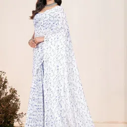 Garden Vareli Floral Printed Pure Georgette Saree Without Blouse Piece image 5