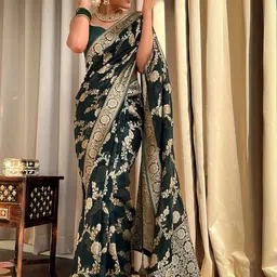 KALINI Floral Zari Silk Blend Heavy Work Banarasi Saree image 4