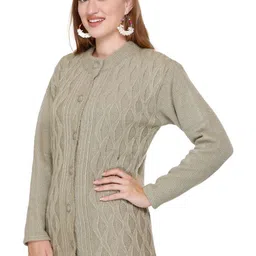 BIWU Women Cable Knit Woollen Cardigan image 3