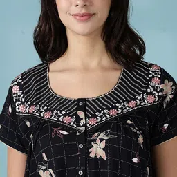 9shines Label Printed Maxi Nightdress image 3