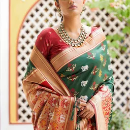 Janasya Green Cotton Silk Woven Ethnic Motifs Saree with Unstitched Blouse Piece-image-4