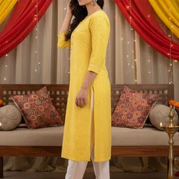 GIANNA Lahariya Printed Notch Neck Gotta Patti Pure Cotton Straight Kurta image 3