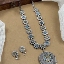 NAMAN ARTS Silver-Plated Stone Studded & Beaded Oxidised Jewellery Set-picture-12
