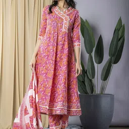 KALINI Women Floral Printed Regular Pure Cotton Kurta with Trousers & With Dupatta image 3