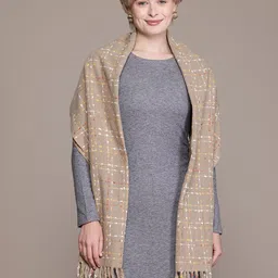 Cayman Checked Tasselled Woolen Stole image 3