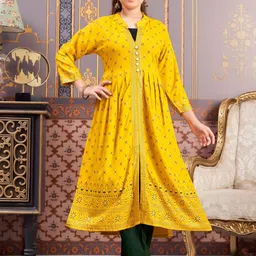 Aarika Girls Printed Pleated Kurta with Trousers-picture-13