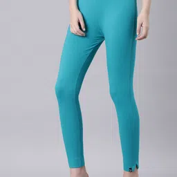 TWIN BIRDS Women Regular Fit Sleek Ethnic Knitted Kurti Pant with Functional Pocket image 3