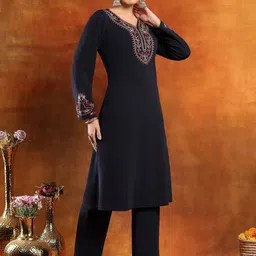 Nayam By Lakshita Women Ethnic Motifs Embroidered Regular Thread Work Kurta with Trousers & With Dupatta image 4