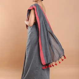 Niska Pure Cotton Saree image 3