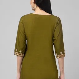 TRENDY ERA Ethnic Motifs Embroidered Thread Work Thread Work Kurti image 5
