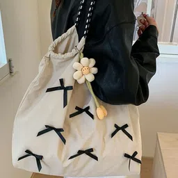 StyleCast x Revolte Structured Bow Detail Oversized Shopper Shoulder Bag image 4