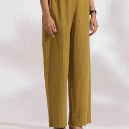 trueBrowns Green Printed Cotton Top & Trousers Co-Ord Set image 2