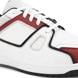 Roadster Men Casual Shoes image 4
