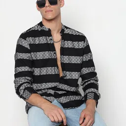 SHOWOFFFF Geometric Printed Comfort Mandarin Collar Cotton Slim Fit Shirt-picture-11