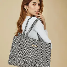 FARGO Geometric Textured Oversized Structured Shoulder Bag image 2