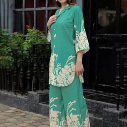 LIPS CROWN Printed Shirt Collar Tunic With Trousers image 2