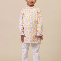 Stuffie Land Boys Geometric Printed Mandarin Collar Pure Cotton Straight Kurta & Pyjamas-picture-17