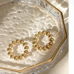 MEENAZ Circular Studs Earrings image 2