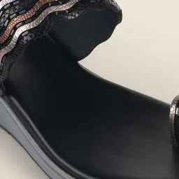 Metro Wedge Women Solid Synthetic Regular Comfort Sandals image 3